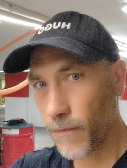 profile picture 0