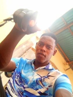 profile picture 0