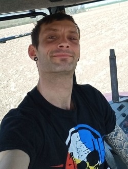 profile picture 0