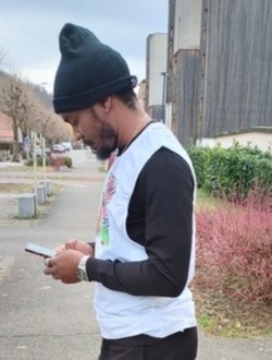 profile picture 0