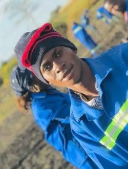 profile picture 0