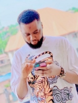 profile picture 0
