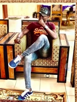 profile picture 0