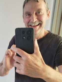profile picture 0