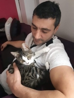 profile picture 0