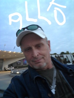 profile picture 0
