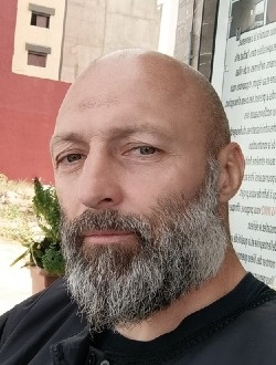 profile picture 0