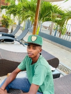 profile picture 0