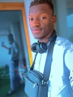 profile picture 0