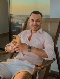 profile picture 0