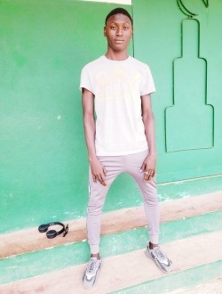 profile picture 0