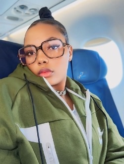 profile picture 0