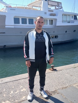 profile picture 0
