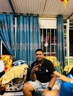 profile picture 0