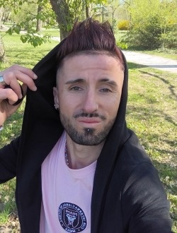 profile picture 0