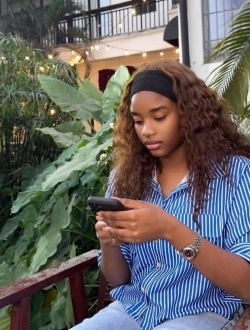 profile picture 0