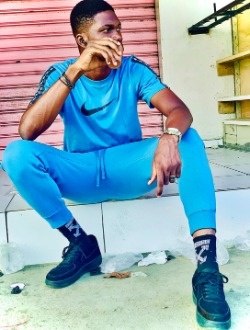 profile picture 0
