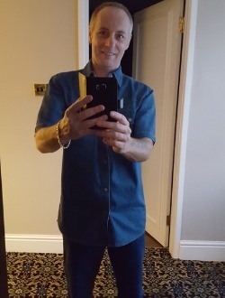 profile picture 0