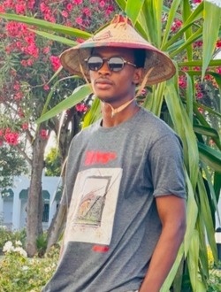 profile picture 0