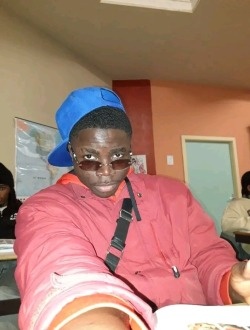 profile picture 0
