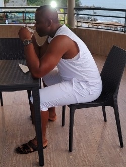 profile picture 0