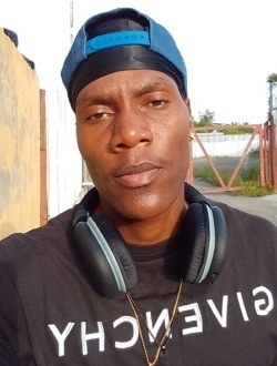 profile picture 0