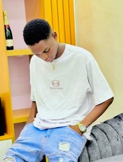 profile picture 0