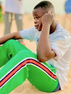 profile picture 0