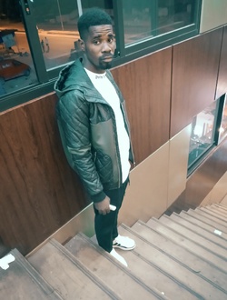 profile picture 0