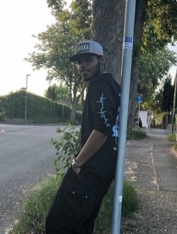 profile picture 0