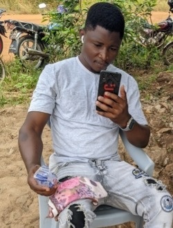 profile picture 0