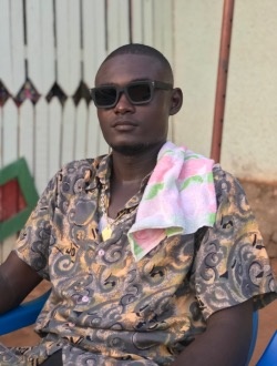 profile picture 0