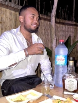 profile picture 0