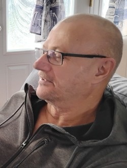 profile picture 0