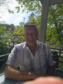 Profil de Eric, un homme célibataire de 67 ans à Montréal