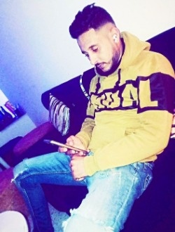 profile picture 0