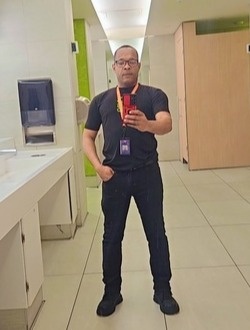 profile picture 0
