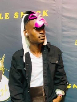 profile picture 0