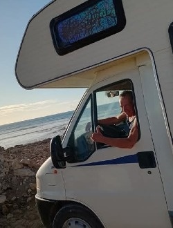 profile picture 0