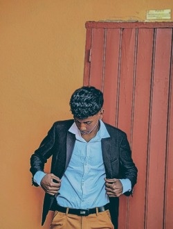 profile picture 0