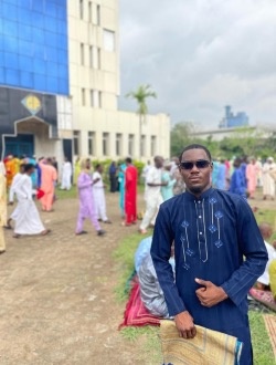 profile picture 0