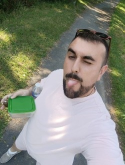 profile picture 0