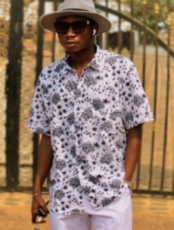 profile picture 0