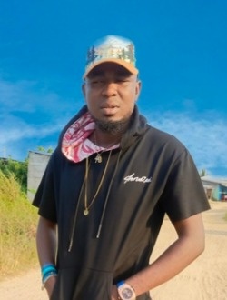 profile picture 0