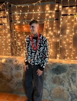 profile picture 0