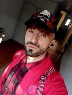 profile picture 0