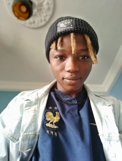 profile picture 0