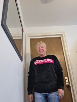 profile picture 0