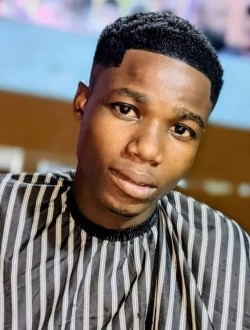 Profil de Toussaint, un homme célibataire de 26 ans à Lomé