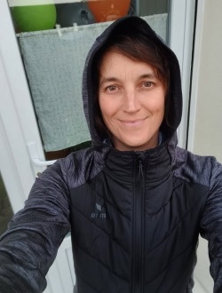 Elise, 45 ans de Caen